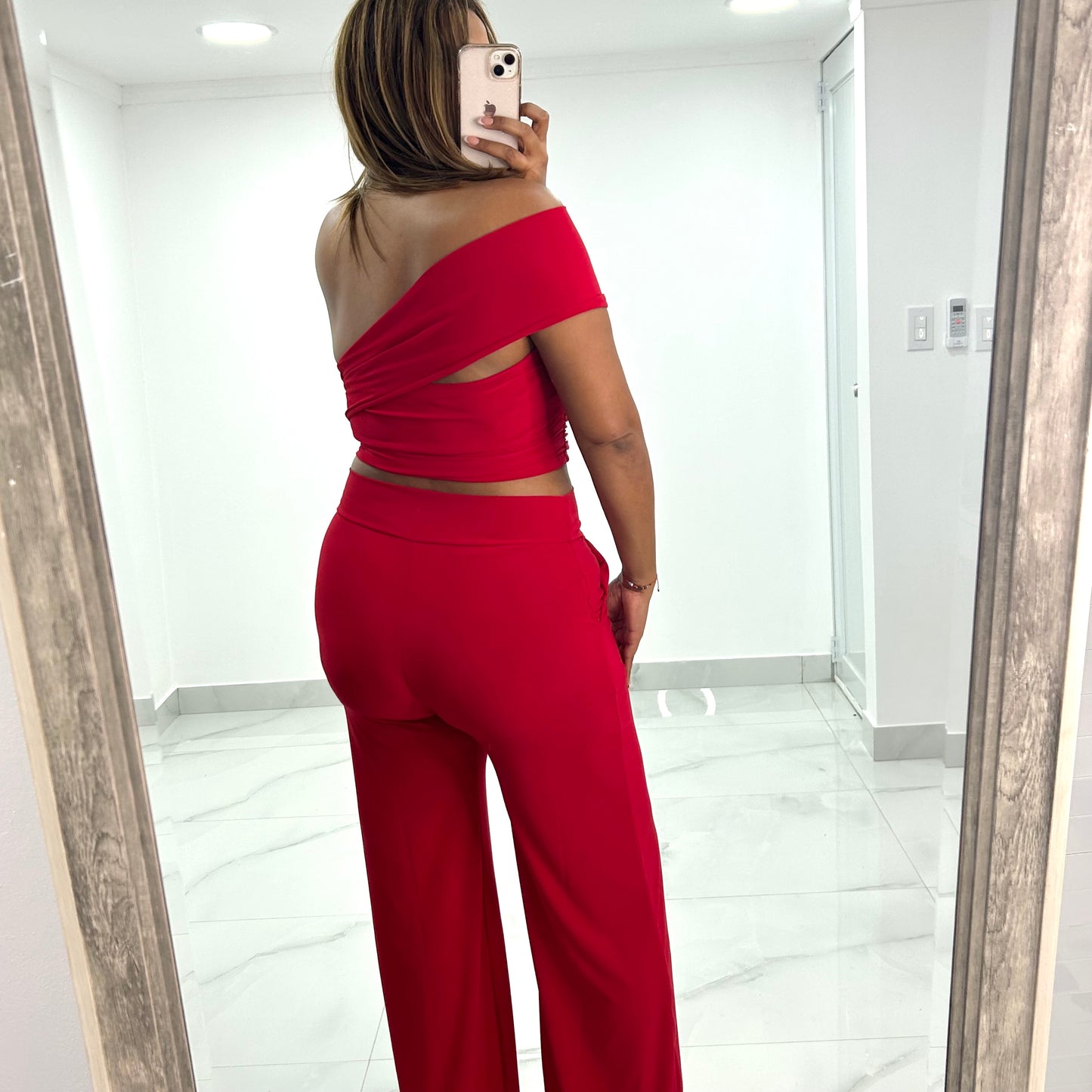 One Shoulder Set