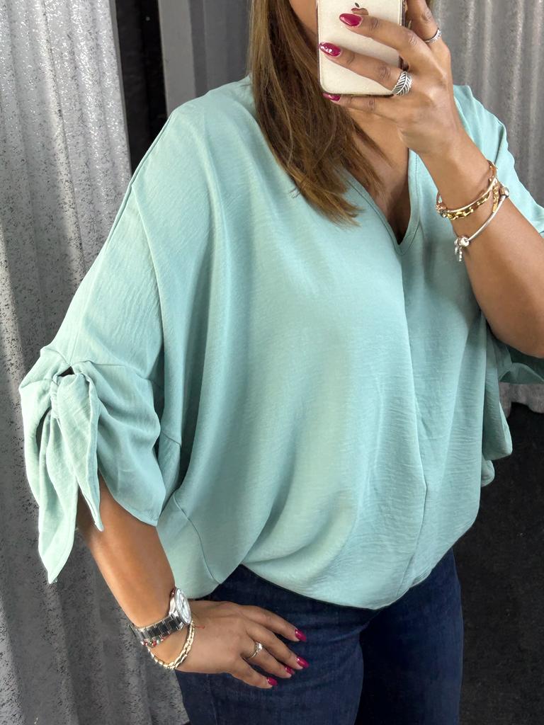 Aloe Oversize Top